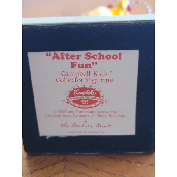 Campbell's After School Fun VTG 1997 Danbury Mint Campbell Kids Resin Figurine - Picture 2 of 7